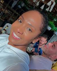 Karla Kanora Oficial added a new photo.