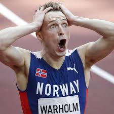 But he has no run a 400m race this season, concentrating on the hurdles prior to the olympics. Olympia 2021 Karsten Warholm Begeistert Mit Weltrekord Uber 400 M Hurdenlauf 20 Minuten