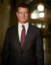 Law and order svu has been on for 20 years and in that time we have seen a lot of talented cast members come and go. Peter Stone Chicago Justice And Law Order Special Victims Unit Wikipedia