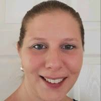 10 "Laura Towns" profiles