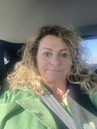 Kris Kehoe's Instagram, Twitter & Facebook