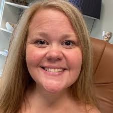 Billie Stout's Instagram, Twitter & Facebook