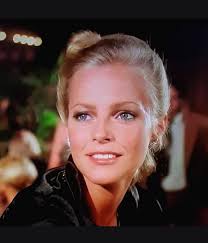 The beautiful Farrah Fawcett, of Charlie's Angels TV show. 🙏🏻♥️😇