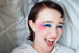 Elisa Doherty's Instagram, Twitter & Facebook