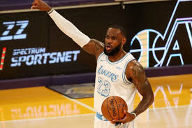Anthony davis had 42 points and 12 rebounds, and the los angeles lakers clinched the no. Fantasy Basketball Picks Top Draftkings Nba Dfs Lineup Strategy For Lakers Vs Jazz Showdown On February 24 Draftkings Nation