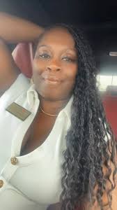 Are you interested in getting your real estate license? , If the answer is  yes, then #KellerWilliams will send you to real estate school for FREE. If  you want more details, please DM to chat with me ...