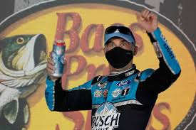 Kevin harvick holds on to win the night race at bristol! Nascar Playoff Race Results From Bristol 12 Drivers Advance Charlotte Observer
