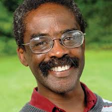 Kofi Busia's Instagram, Twitter & Facebook