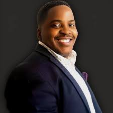 Thrilled to be kicking off my internship at McKinsey & Company today! I am  incredibly grateful to all the wonderful people at McKinsey and the  University of Washington