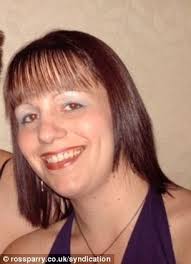 Kelly Stenson's Instagram, Twitter & Facebook