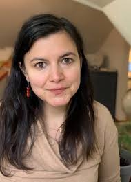 Rachel Clevenger's Instagram, Twitter & Facebook