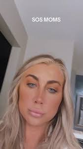 Lacey Simmons's Instagram, Twitter & Facebook