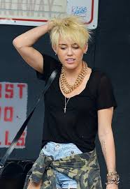 Artist formerly known as hannah montana: Miley Cyrus New Short Pixie Haircut 2012 New Hd Pics In Hairstyles Weekly