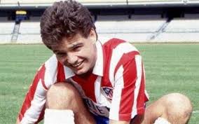 Maybe you would like to learn more about one of these? Tv Azteca Estrena Documental Del Exfutbolista Luis Garcia El Sol De Mexico Noticias Deportes Gossip Columnas