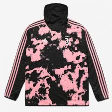 Shop the best home, away and third juventus kits & shirts. Juventus Home Pre Match Warm Top 2019 20 Juventus Official Online Store