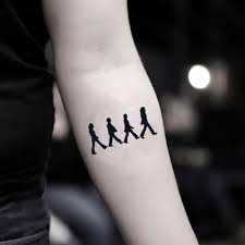 People often wear a beatles tattoo because their music symbolizes deep meaning within their own personal lives. Beatles Temporare Tattoo Aufkleber Ohmytat