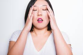 9 "Helpful” Common Lessons Your Mom Taught You About Your Body That Are  Actually Toxic