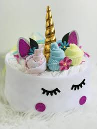 Eine windeltorte ähnelt äußerlich einer torte, besteht aber aus windeln und anderen praktischen gegenständen für das baby. 40 Ideen Fur Windelgeschenke Selber Machen