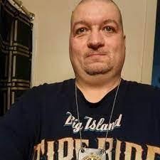 Billy Signer's Instagram, Twitter & Facebook