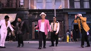 ℗ 2014 mark ronson under exclusive licence to sony music entertainment uk limited. Musicless Mark Ronson Uptown Funk Ft Bruno Mars Video Without Music Youtube