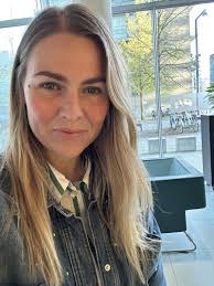 Privatøkonomi som valgfag 💪🏼 Jeg har længe været optaget af  “privatøkonomi” i folkeskolen og i dag starter jeg morgenen på P4 København  for at tale om et beslutningsforslag, jeg har stillet på… |