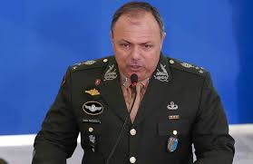Ele será confrontado com um repertório amplo de questionamentos. Depois De Agregado No Ministerio Da Saude Pazuello Retorna Ao Exercito