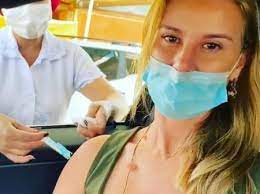 Bolsonaro é contra vacinas, especialmente as chinesas. V44jnn01eoxaym