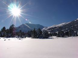 Αποτέλεσμα εικόνας για χιονοδρομικο κεντρο καλαβρυτων