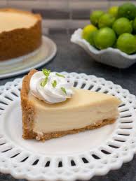 8 ounces graham crumbs 3 tablespoons melted butter 2 tablespoons honey 1/4 cup brown sugar filling. Key Lime Pie With Lemon Oreo Crust With Video Pudge Factor