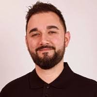 Dan Oliva's Instagram, Twitter & Facebook