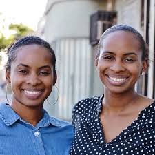 Lauren & Meghan McElroy: The Tickleberry Twins