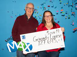 Gagner au loto, par quoi commencer ? Un Couple Met La Main Sur 127 693 Au Lotto Max Le Progres De Coaticook