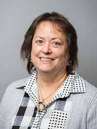 Jeanne Patton's Instagram, Twitter & Facebook