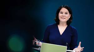 Siyasa annalena baerbock za ta jagoranci jam'iyyar the greens a zaben jamus na 2021 'yar majalisa, 'yar kare hakkin jama'a kuma tsohuwar mai wasan motsa jiki: Fmq4do2mlmkmqm