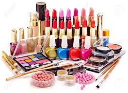 Cosmetics Threaten Women for Containing Deadly Microbes - Sada El balad