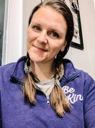 Hello everyone, it's brightbeauty — and yes, it's Friday! Happy Friday to  all of you! 🌸 I'd love for you to come join my show tonight at 9:30 PM  EST. Please stop