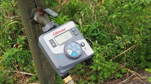 I went away on a two week holiday and came back to see that my lawn. Winter Lawn Watering Gilmour