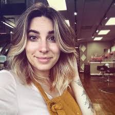 Amanda Beason's Instagram, Twitter & Facebook