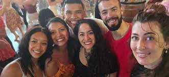 Hey everyone! 😊 I'm Fabián, from Colombia 🇨🇴, and I'm looking for a  place that I can call home for long term ideally. I'm really open to places  from Mooloolaba to Caloundra ,