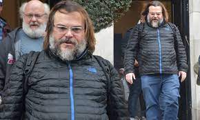 Jack black creates superior, advanced skin care for men including shaving creams, moisturizers, grooming sets how to care for your beard. Jack Black Keeps Things Casual As He Steps Out In Dublin While On Tour With His Band Tenacious D Daily Mail Online