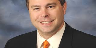 Tom Oakes hired athletic director Hoover High School Tim Walker