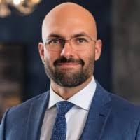 Edward Carbajal's Instagram, Twitter & Facebook