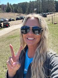 Phot credit to Anne!! I love she sends me pictures. Snows falling and sleds  are out !! Come see us !!