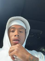 treat me like im him tonight🦑💙🍀💫 #squiddlife #bigiveyy #explorepage  #explore