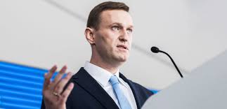 Bare de som kunne vise fram en gyldig billett slapp. Navalny And Novichok The Bell Eng