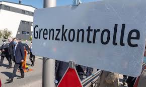 Grund ist, dass schlepper vermehrt diese route wählen würden, erklärte verteidigungsminister hans peter doskozil (spö). Osterreich Grenzen Zu Tschechien Slowakei Und Ungarn Sollen Mitte Juni Offnen Kleinezeitung At