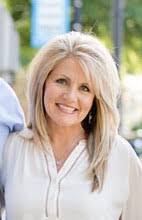 Tracey Crane's Instagram, Twitter & Facebook