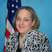 Beth Snoddy's Instagram, Twitter & Facebook