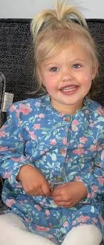 Hi could anyone edit the little girl into the picture