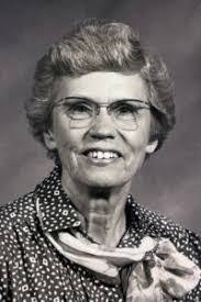 Dorothy Lee's Instagram, Twitter & Facebook